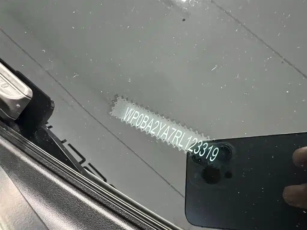 Photo 22 - Porsche Panamera