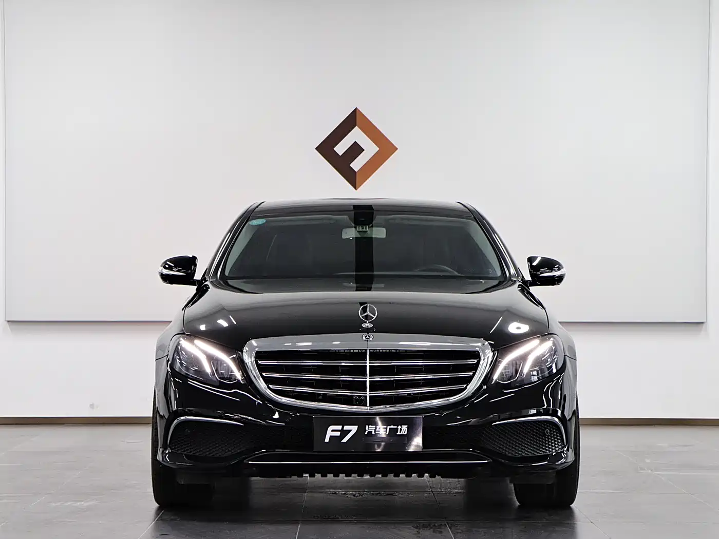 Mercedes-Benz E-Class 2020 E 300 L Sport Fashion Model фото 2