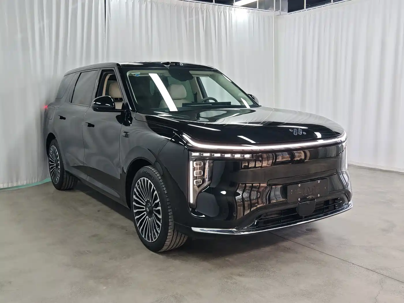 IM Motors IM LS8 2026 2026 Model Base Version 5-seater