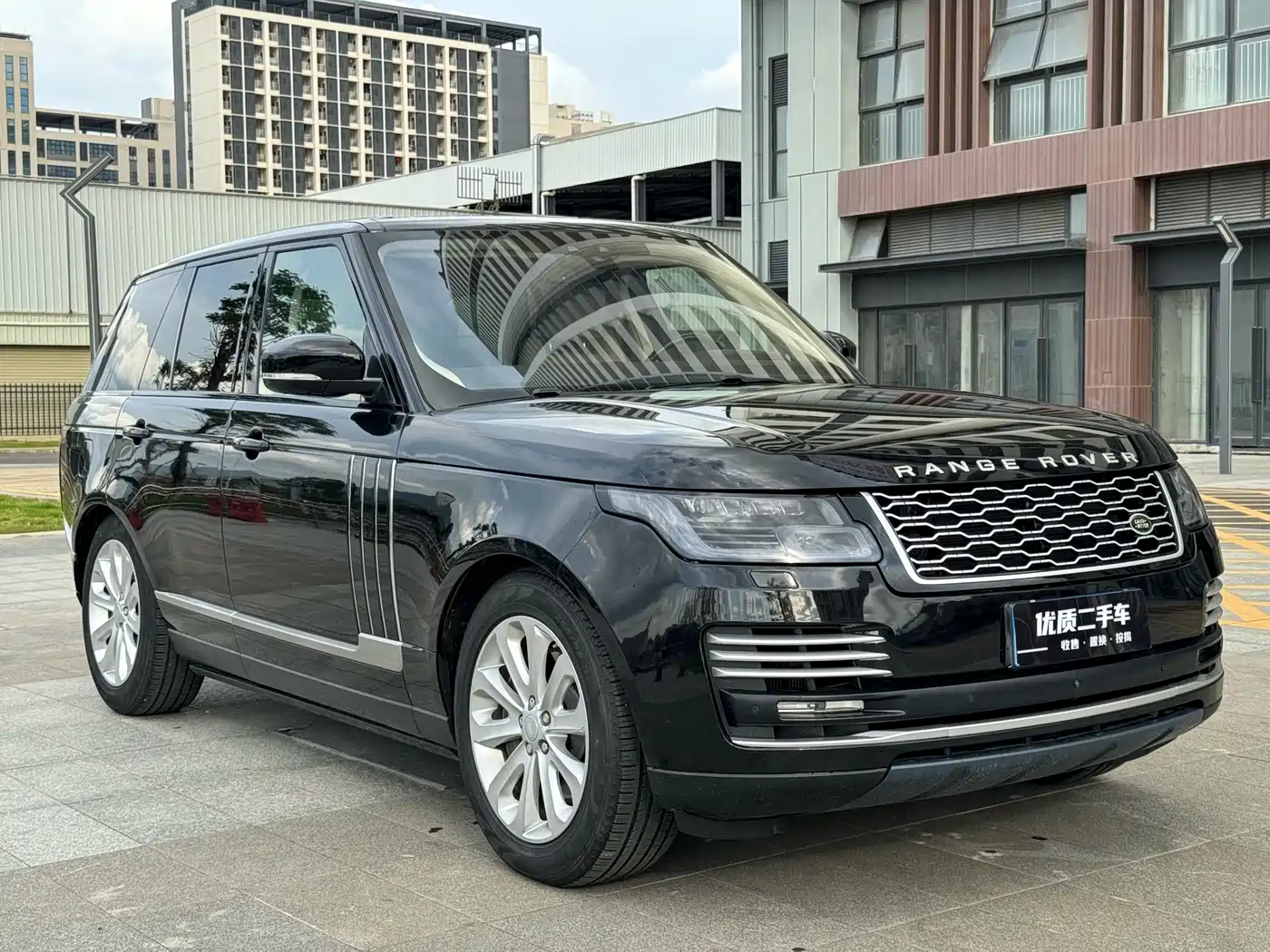 Land Rover Range Rover 2017 3.0 SC V6 Vogue фото 3