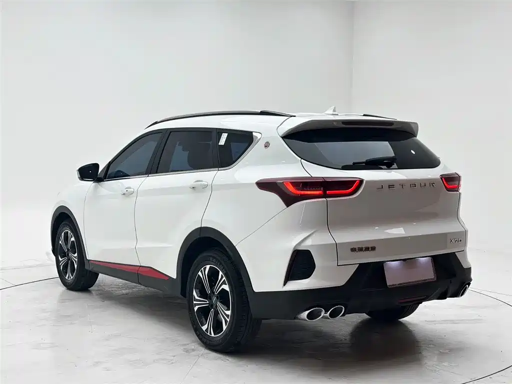 Фото 4 - Jetour X70