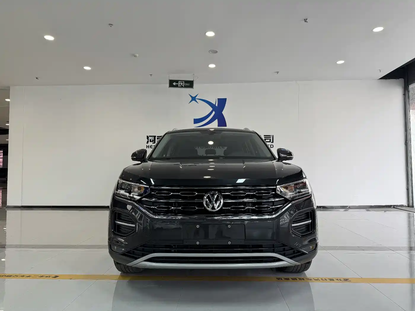 Volkswagen Tayron 2022 280TSI 2WD Luxury Smart Connect Edition фото 2