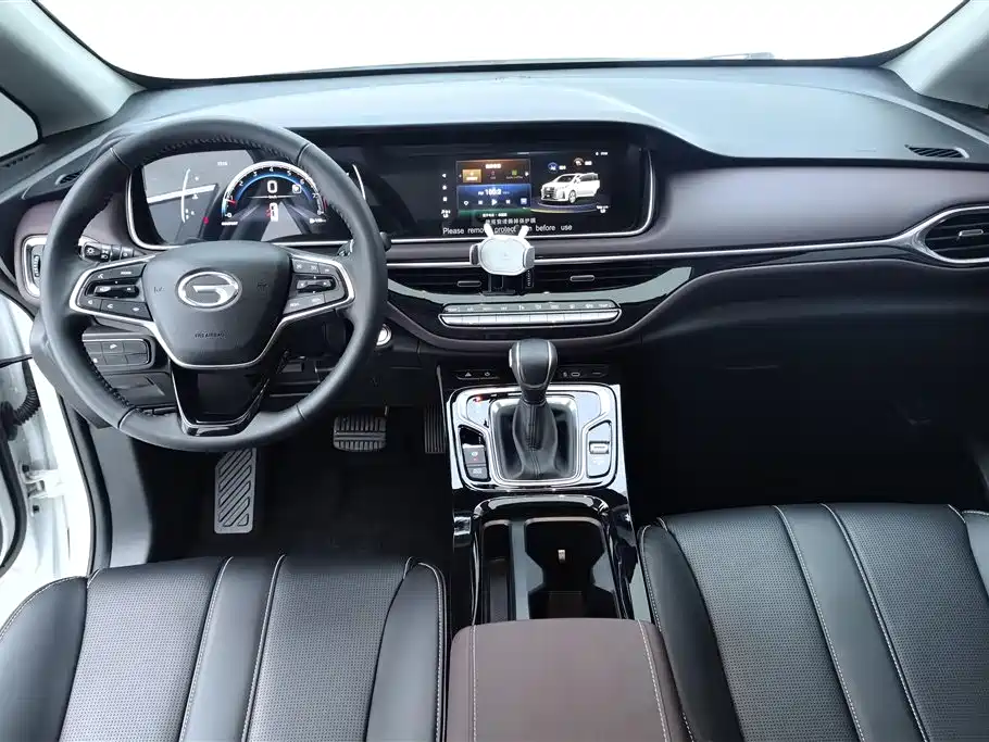 GAC Trumpchi Trumpchi M6 2025 2023 PRO 270T DCT Luxury Edition