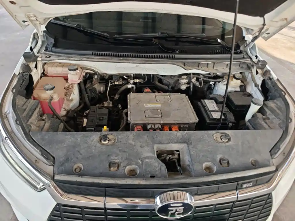 BYD Yuan New Energy 2020 2019 EV535 High Energy Navigation Edition