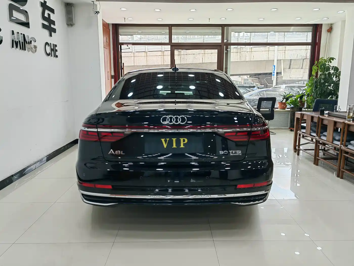 Audi A8 2025 A8L 50 TFSI quattro Exclusive Selection фото 5
