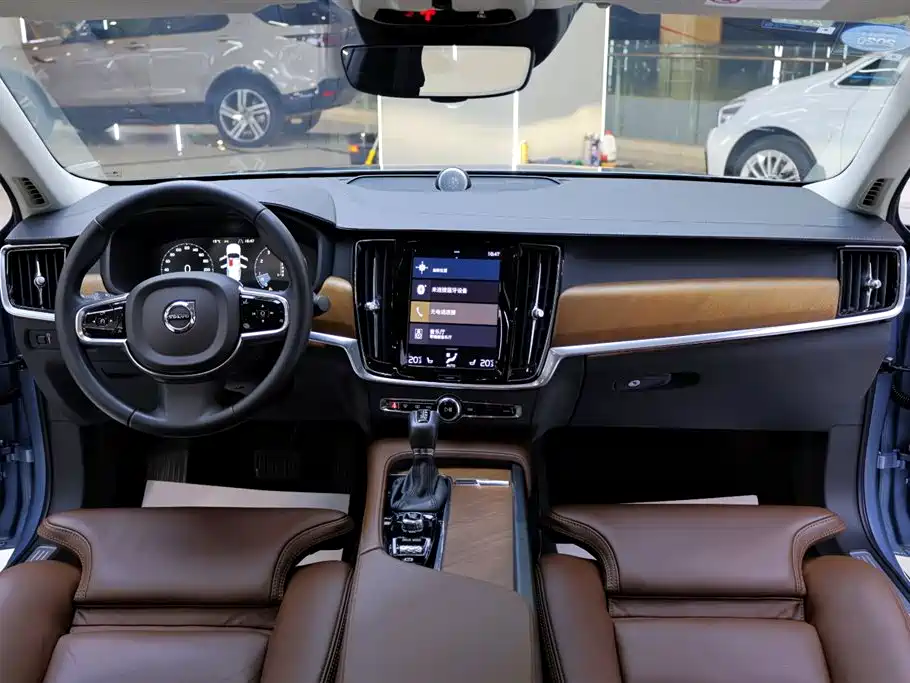 Volvo S90 2020 T5 Elegance Luxury Edition фото 17