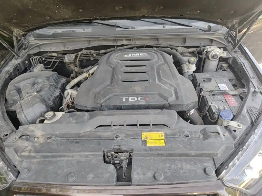 Jiangling Yuhu 9 2022 2020 2.0T Automatic Diesel 4WD Comfort
