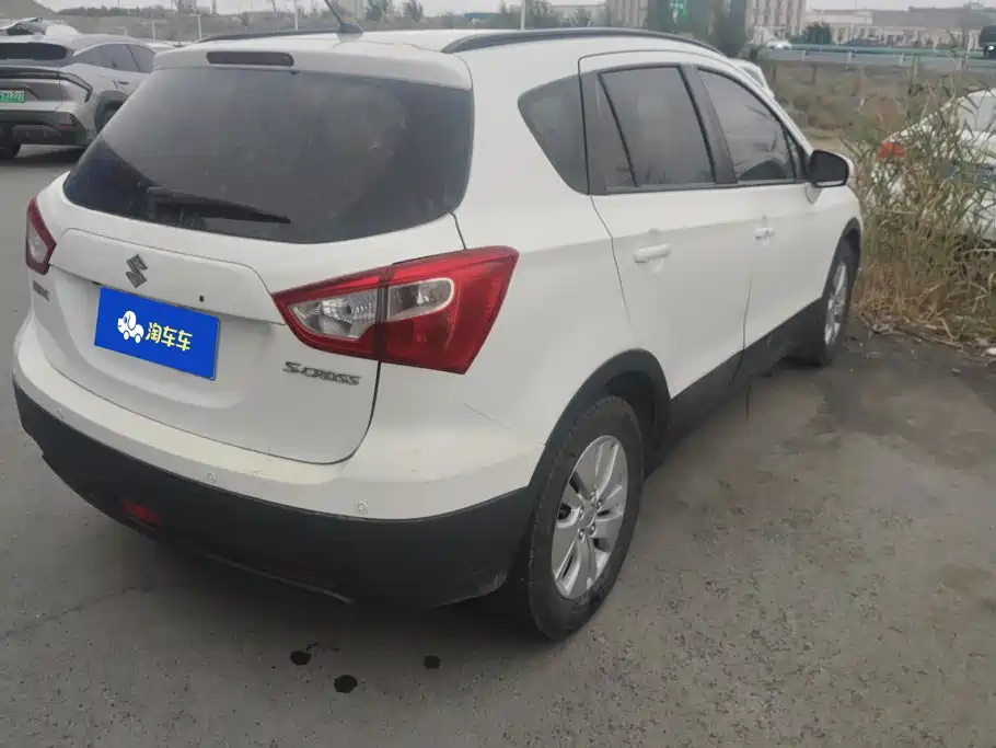 Suzuki SX4 S-Cross 2017 2015 1.6L CVT 2WD Progressive