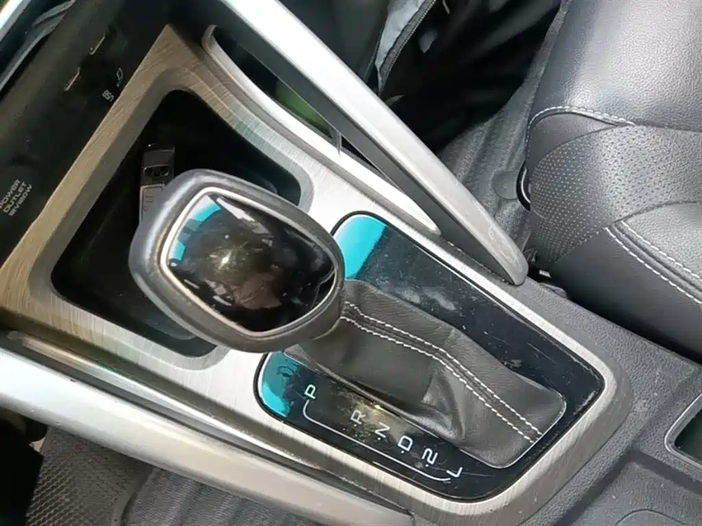 Geely Vision X3 2017 2017 1.5L Automatic Premium