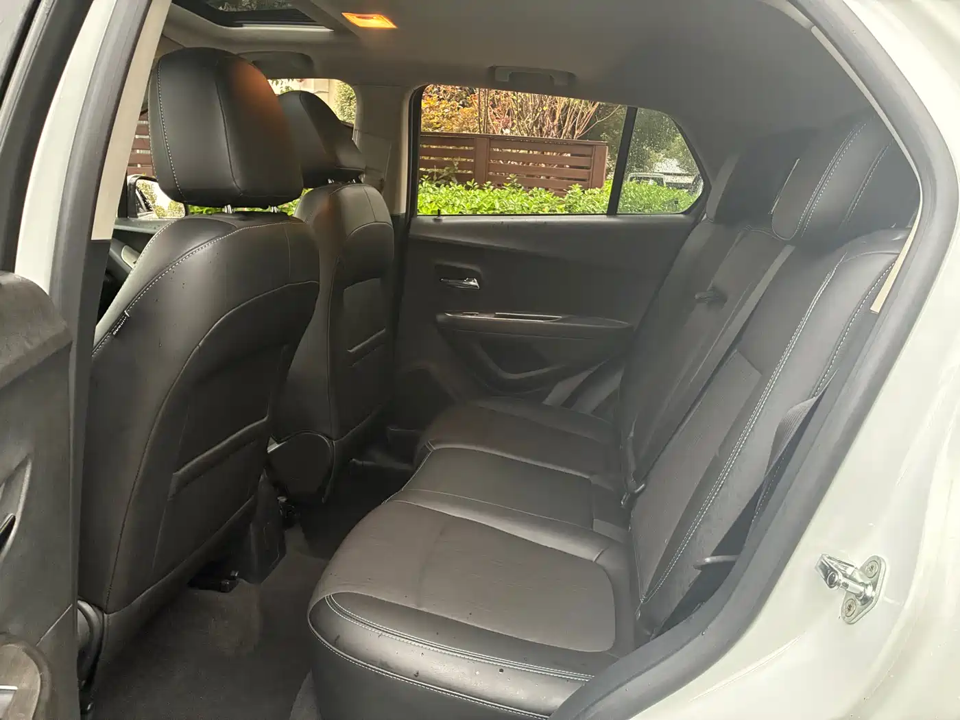 Chevrolet Trax 2016 1.4T Automatic 2WD Luxury фото 8