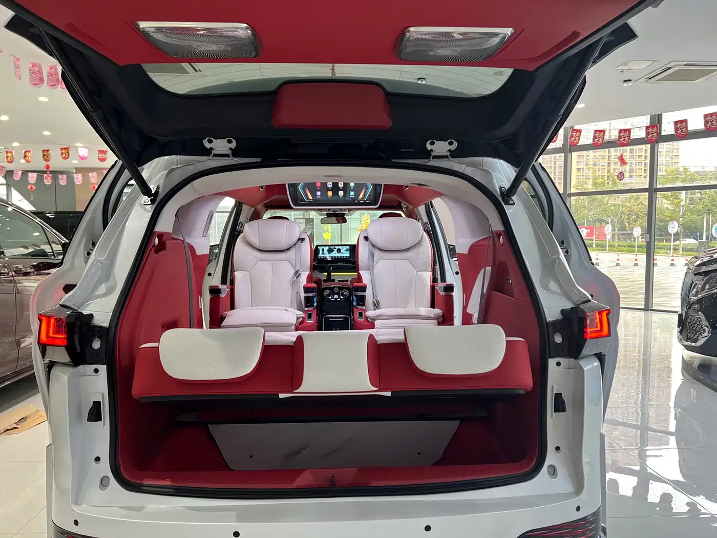 Toyota Sienna 2024 2.5L Hybrid Comfort Edition фото 18