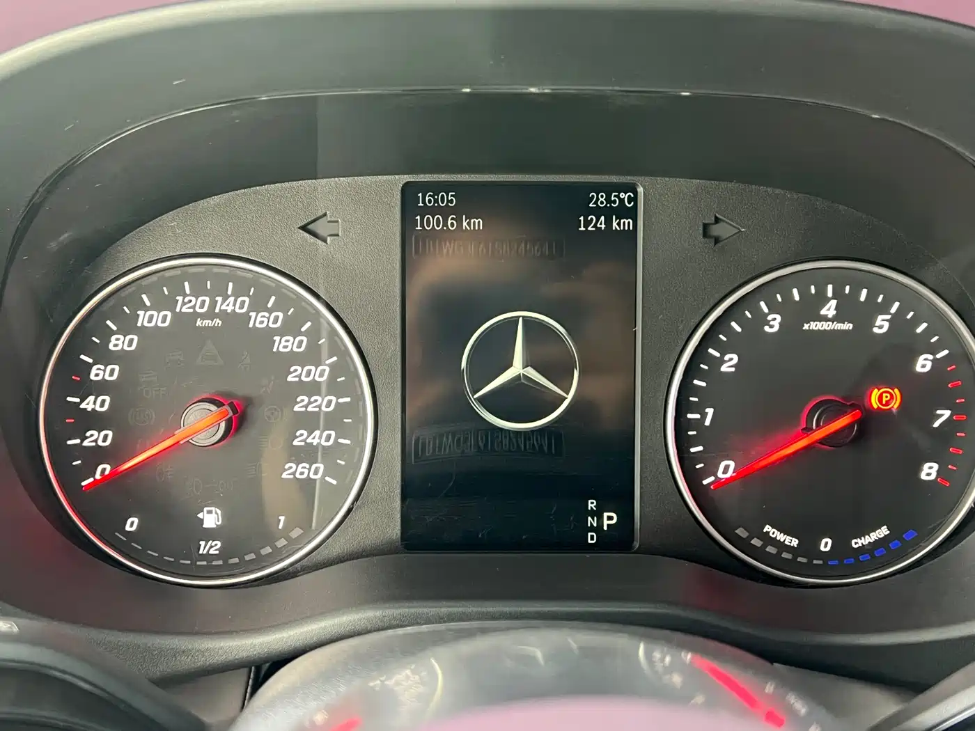 Mercedes-Benz Vito 2024 2.0T Business 7-Seater фото 16
