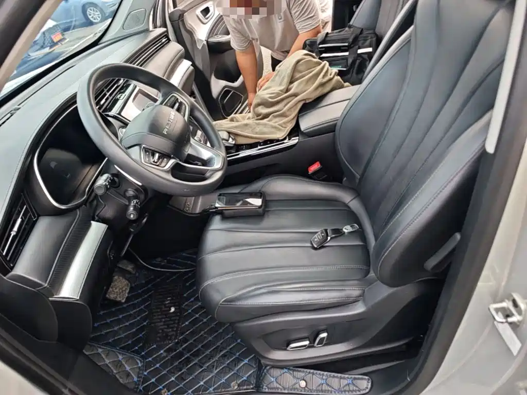 Roewe RX5 MAX 2021 2019 300TGI Automatic 4G Connected Luxury Edition