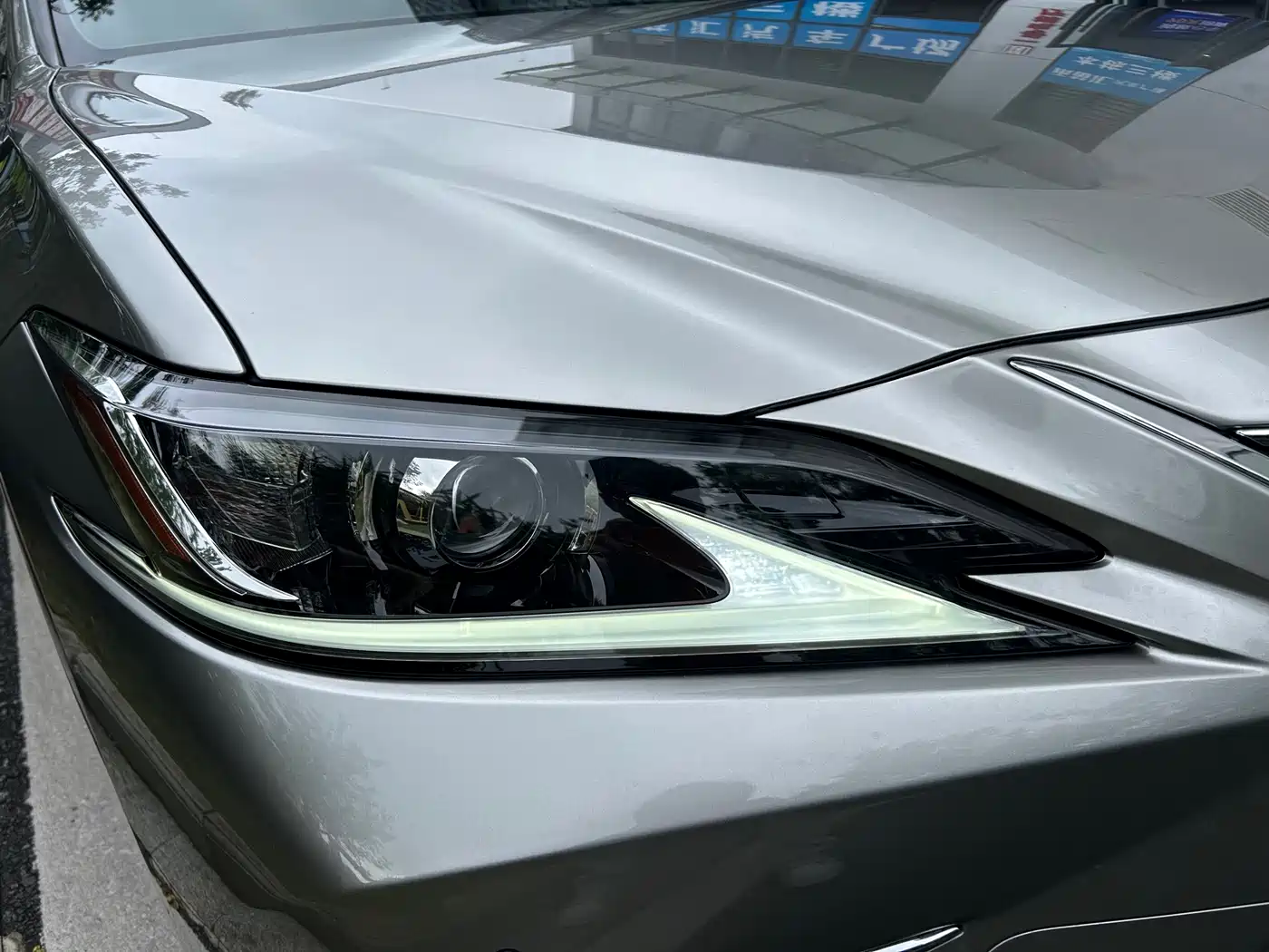 Lexus ES 2018 300h Excellence Edition China V фото 13