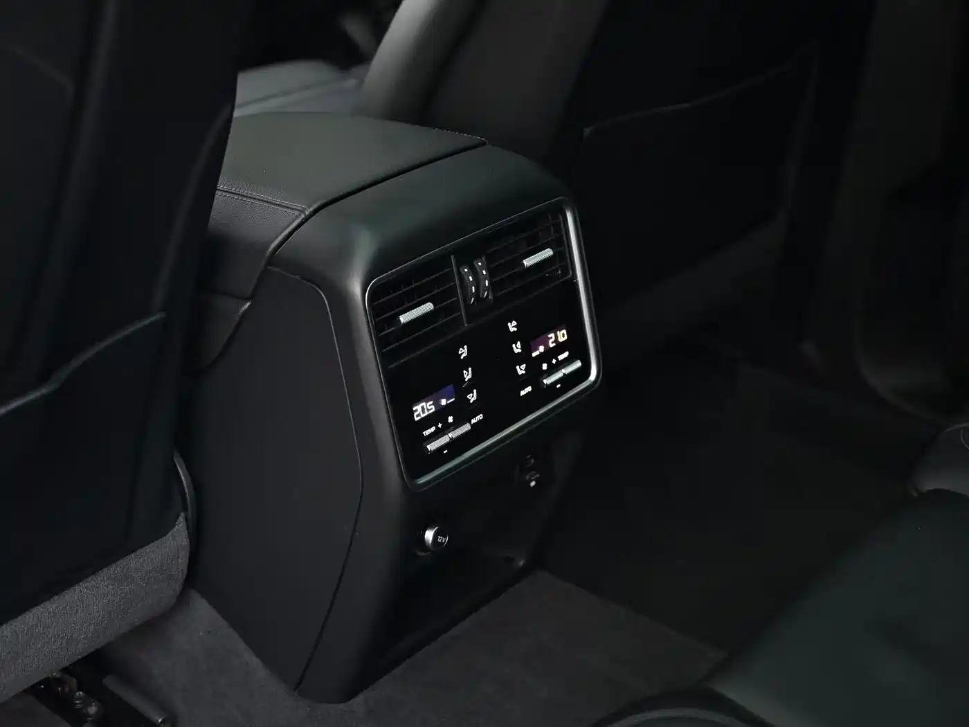 Porsche Cayenne 2022 Cayenne 3.0T Platinum Edition фото 14