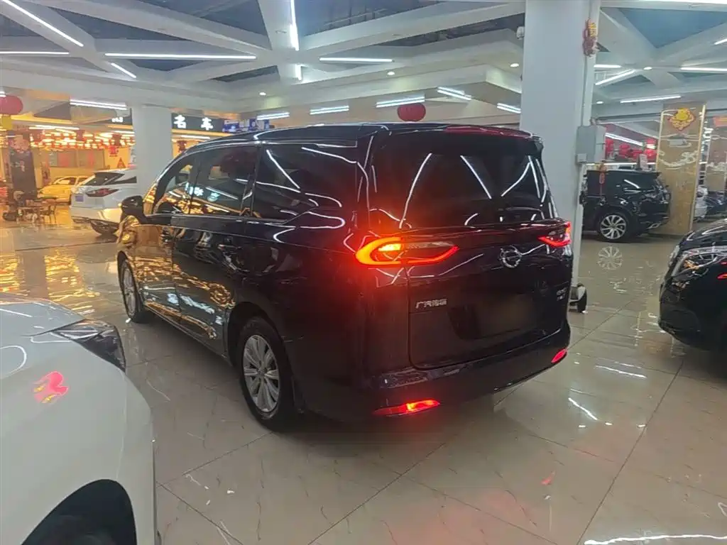 GAC Trumpchi Trumpchi M6 2019 270T DCT Luxury Edition (7-seater) (China VI) фото 5
