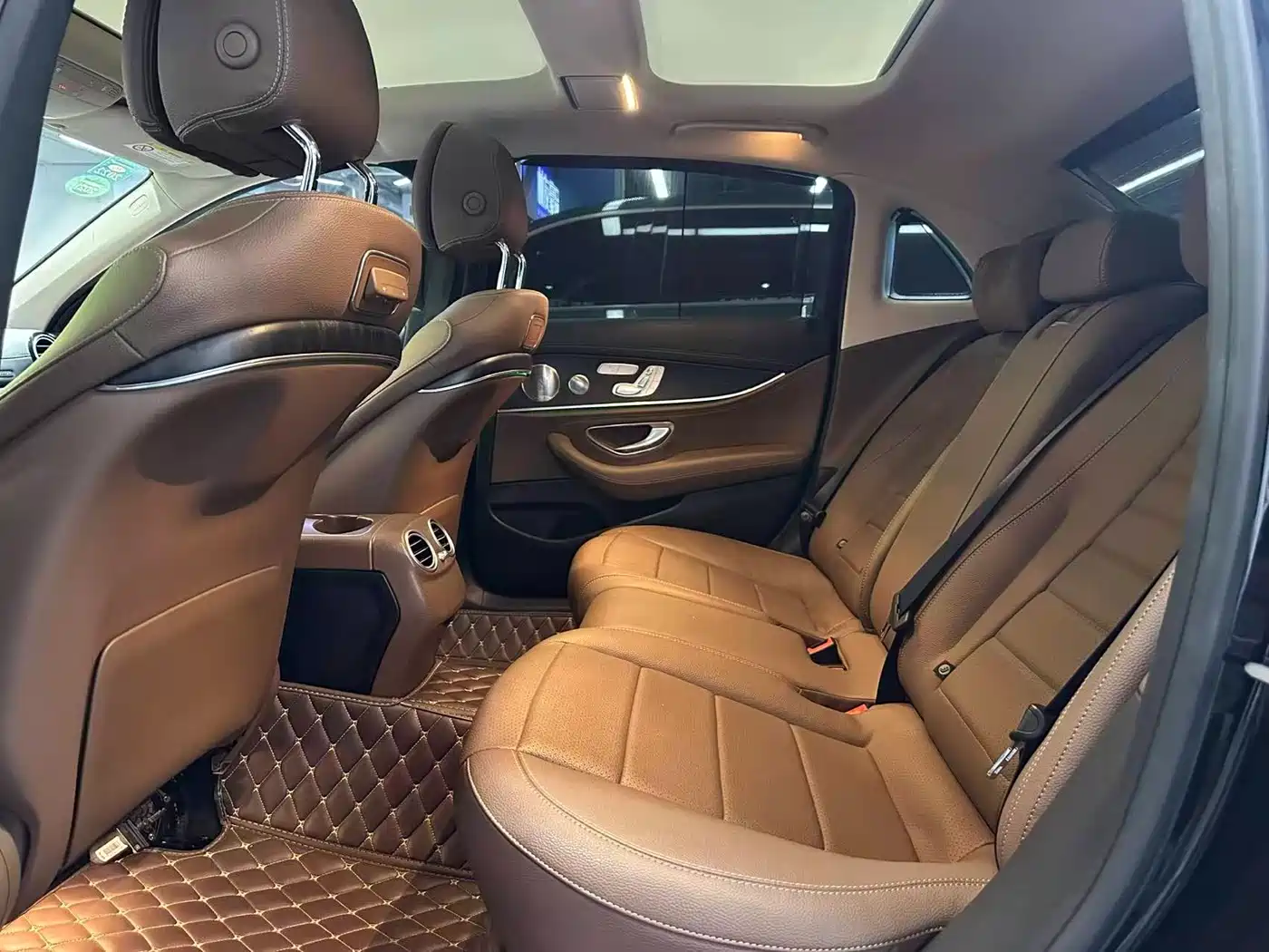 Mercedes-Benz E-Class 2020 Facelift E 300 L Exclusive фото 9