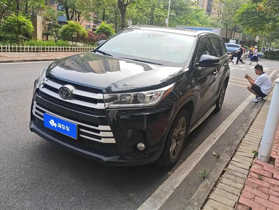 Toyota Highlander 2018 2.0T 4WD Elite 7-seater (China V)