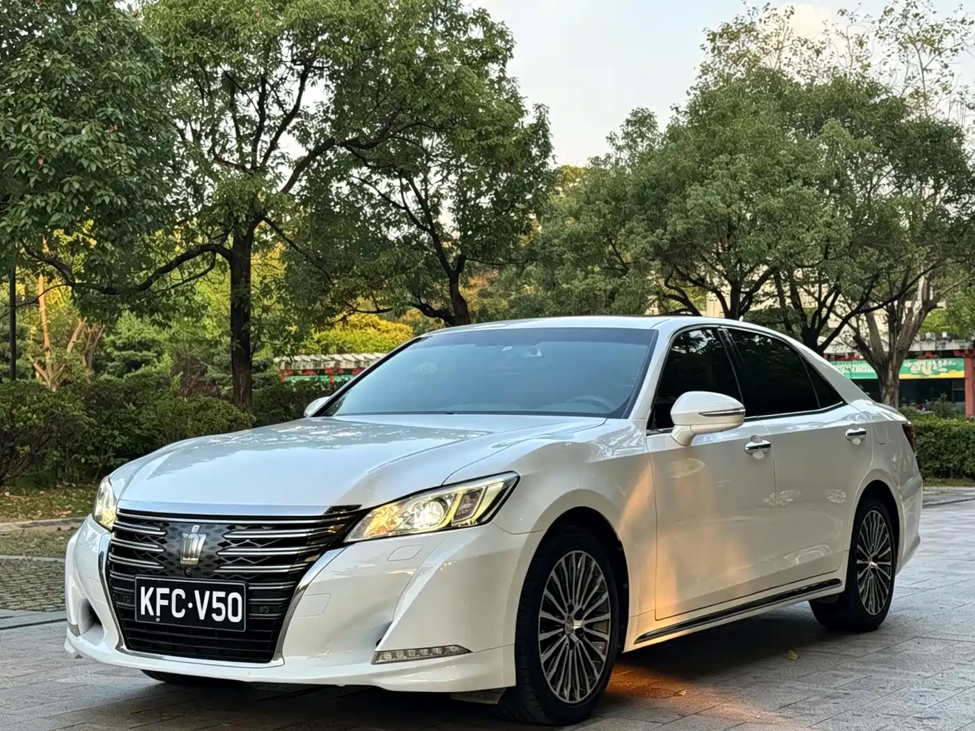 Toyota Crown 2018 — пригон из Китая