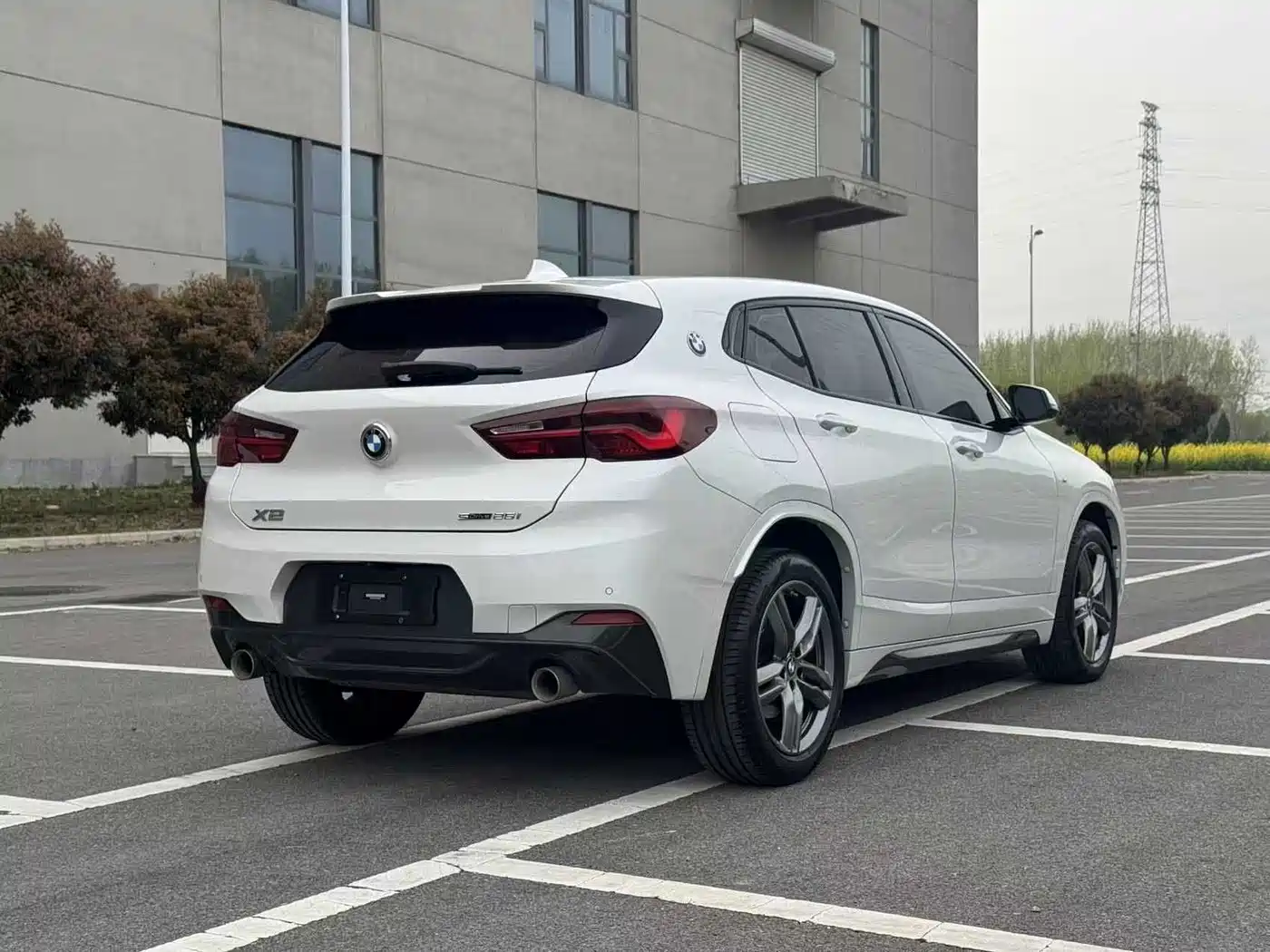 BMW X2