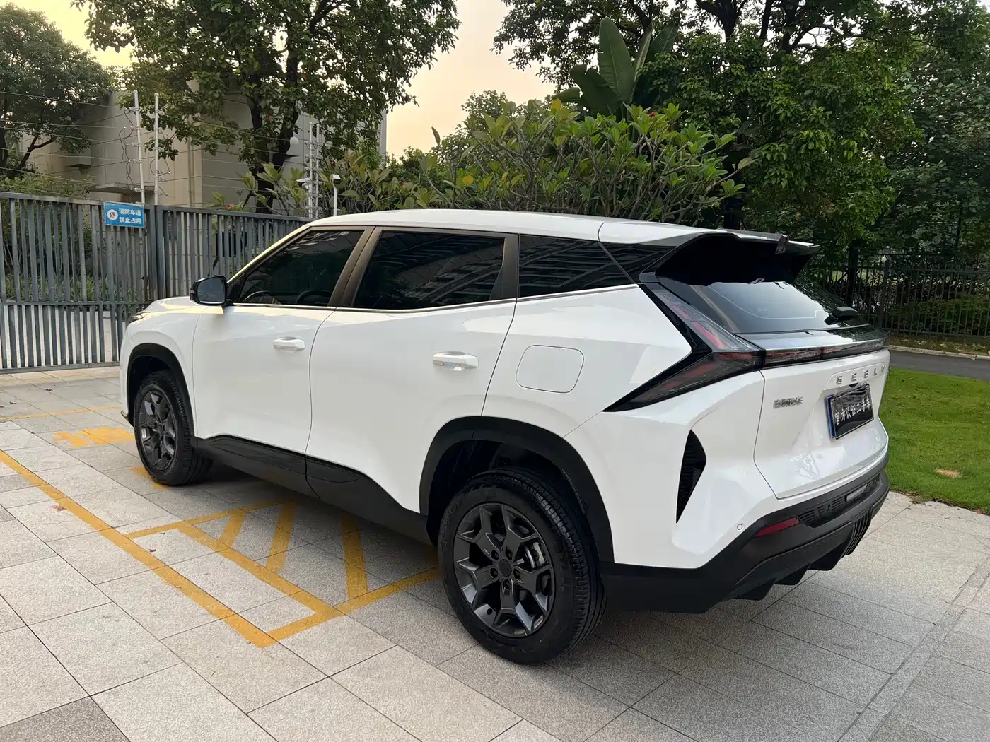 Geely Atlas 2026 2026 Model 1.5TD Joy