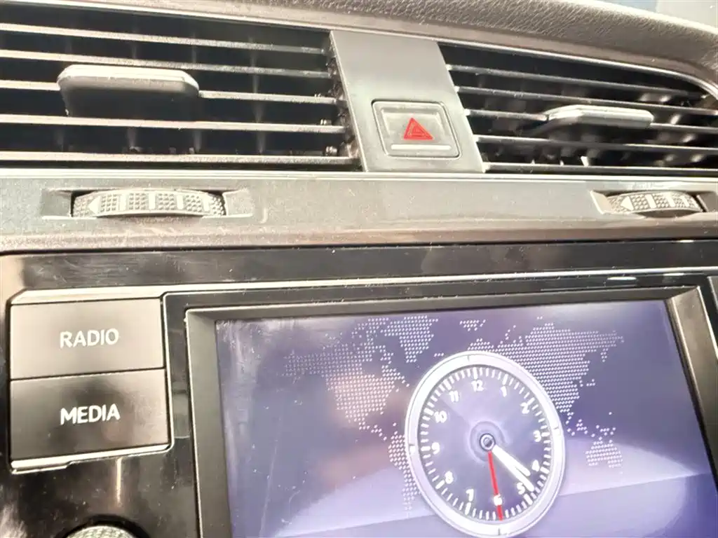 Volkswagen Golf 2015 1.4TSI Automatic Comfort фото 9
