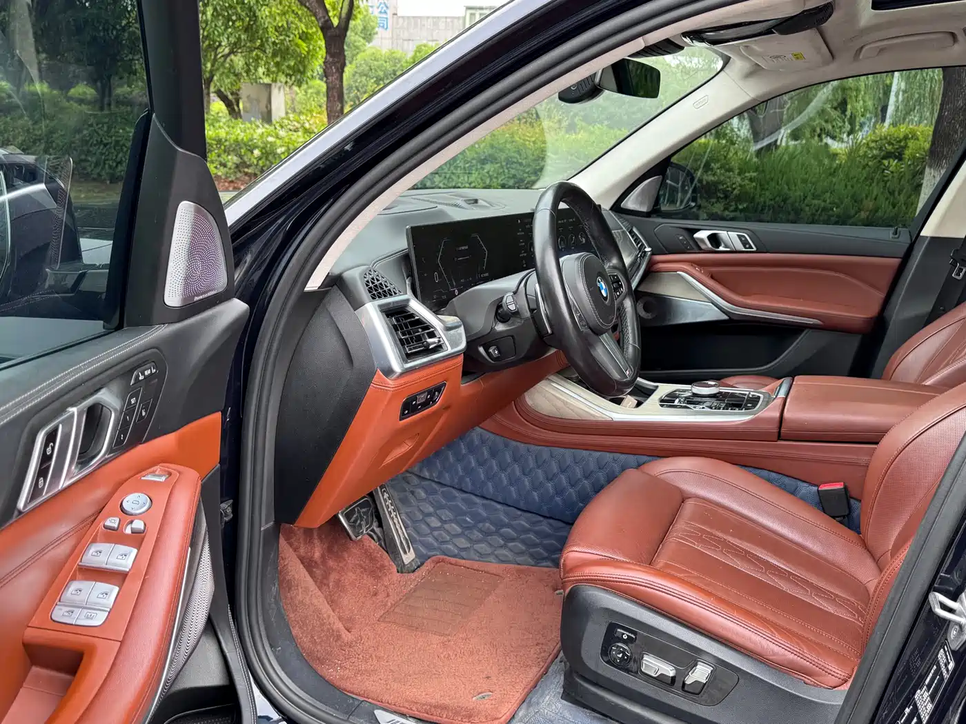 BMW X7 2023 xDrive40i Executive M Sport Package фото 8
