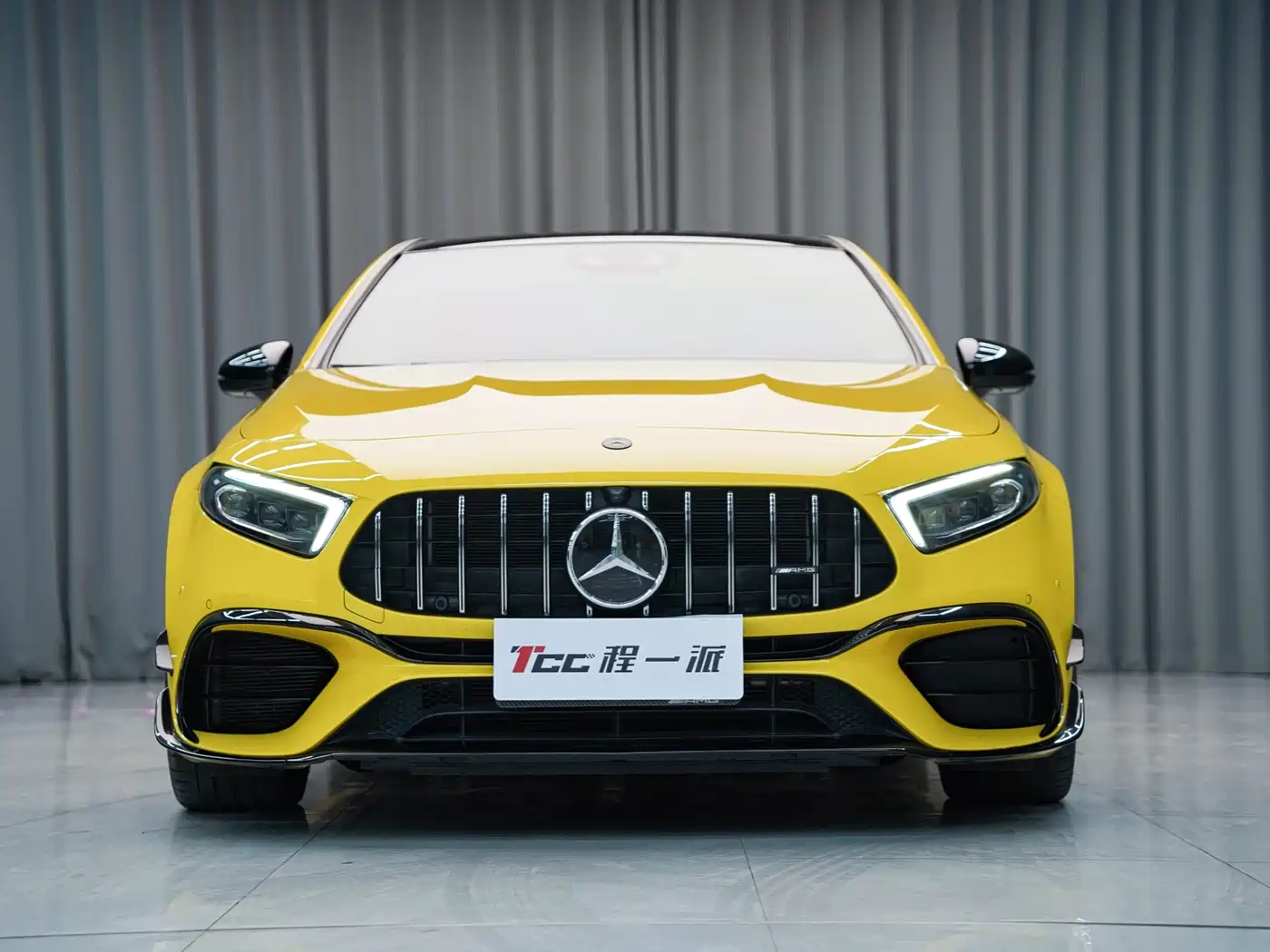 Mercedes-Benz A-Class AMG (Import) 2020 Facelift AMG A 45 S 4MATIC+ Pioneer Special Edition фото 3