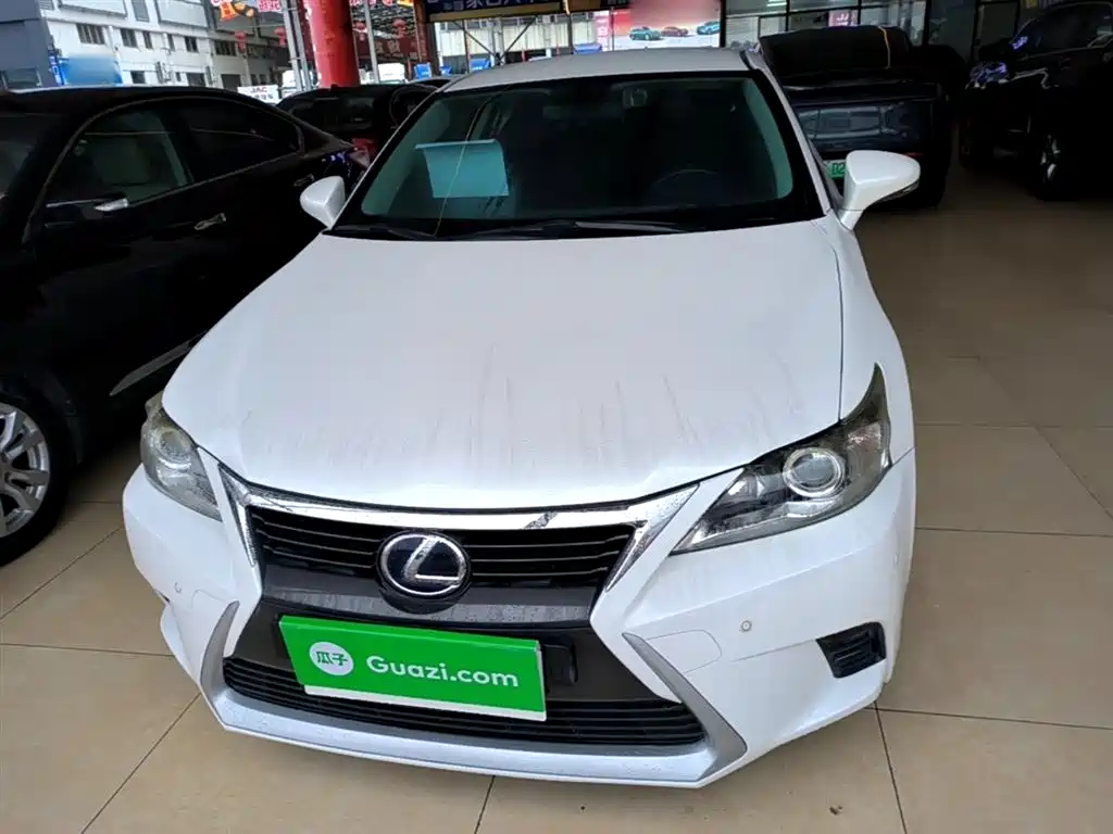 Lexus CT 2014 CT200h Elite Monochrome фото 3