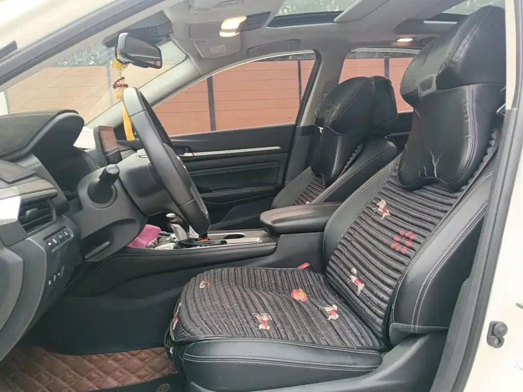 Photo 11 - Nissan Teana