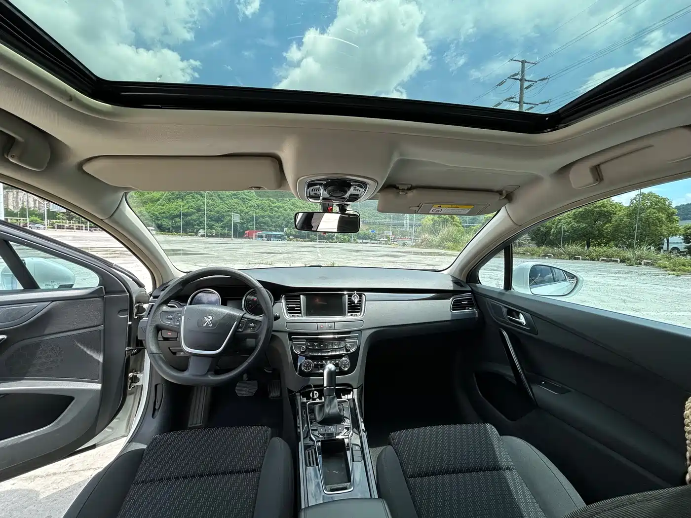 Peugeot 508 2015 1.6THP Auto Comfort Edition фото 11