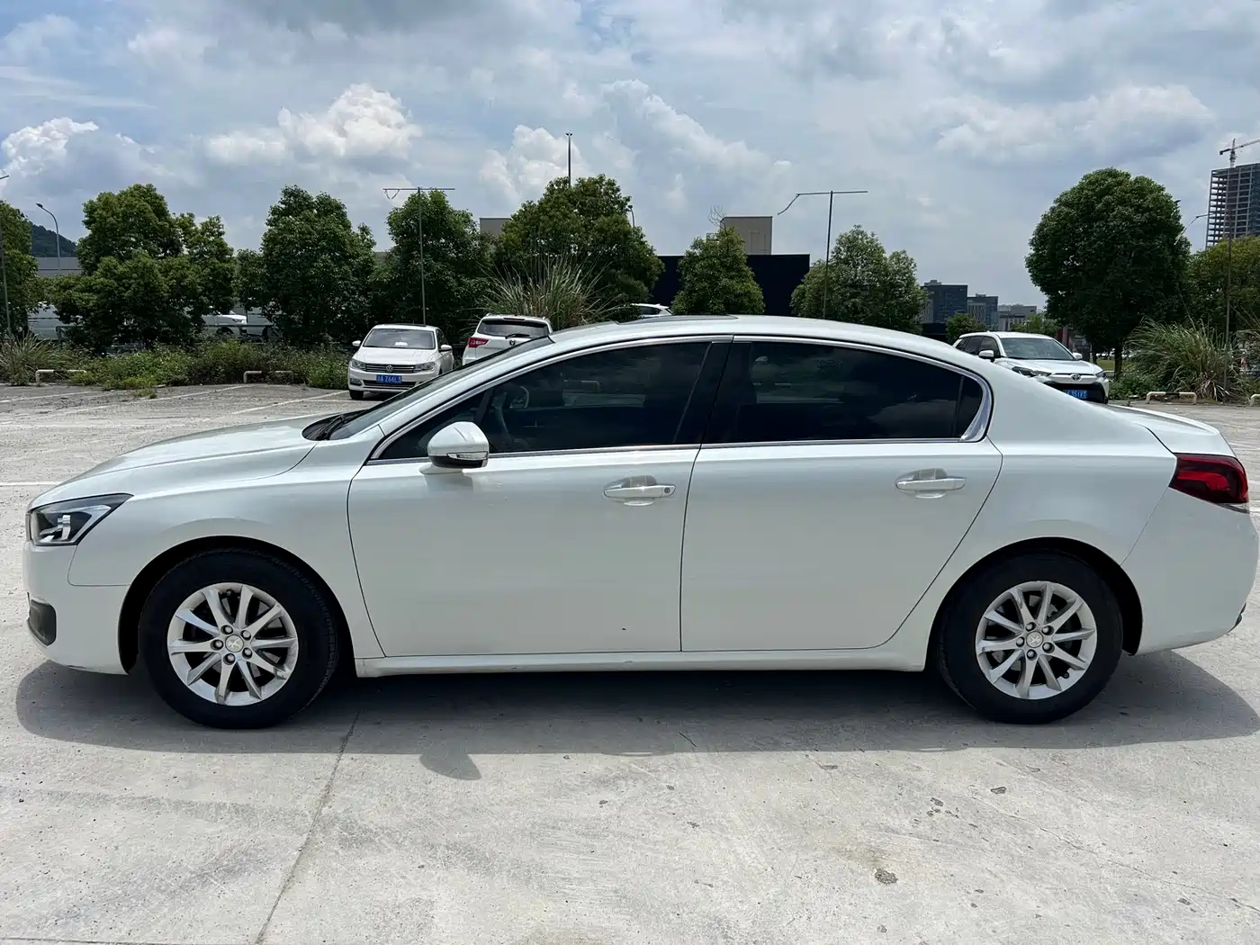 Peugeot 508 2015 1.6THP Auto Comfort Edition фото 4