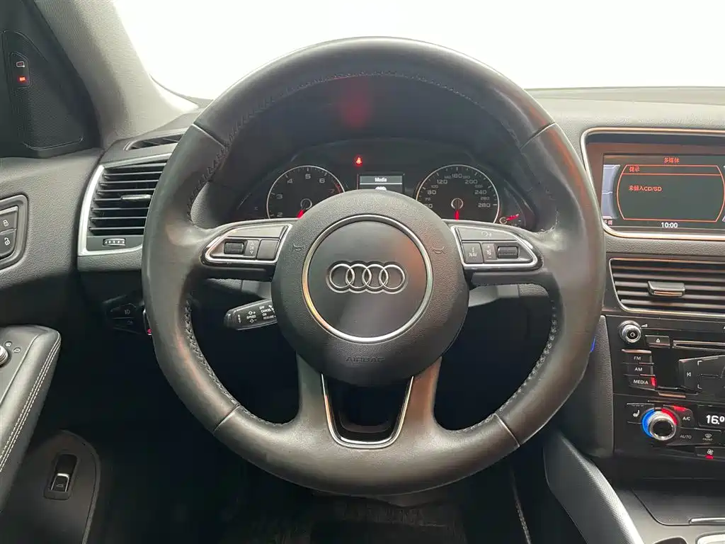 Audi Q5 2017 Plus 40 TFSI Technology фото 16