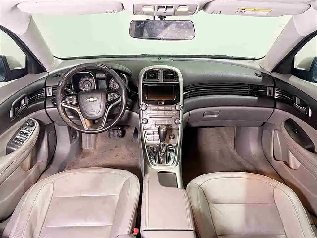 Chevrolet Malibu 2014 2.0L Automatic Luxury фото 9