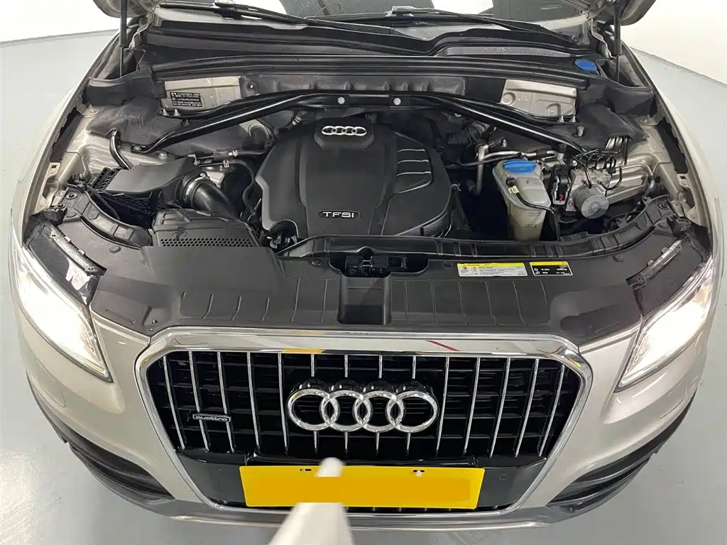 Audi Q5 2017 Plus 40 TFSI Technology фото 5