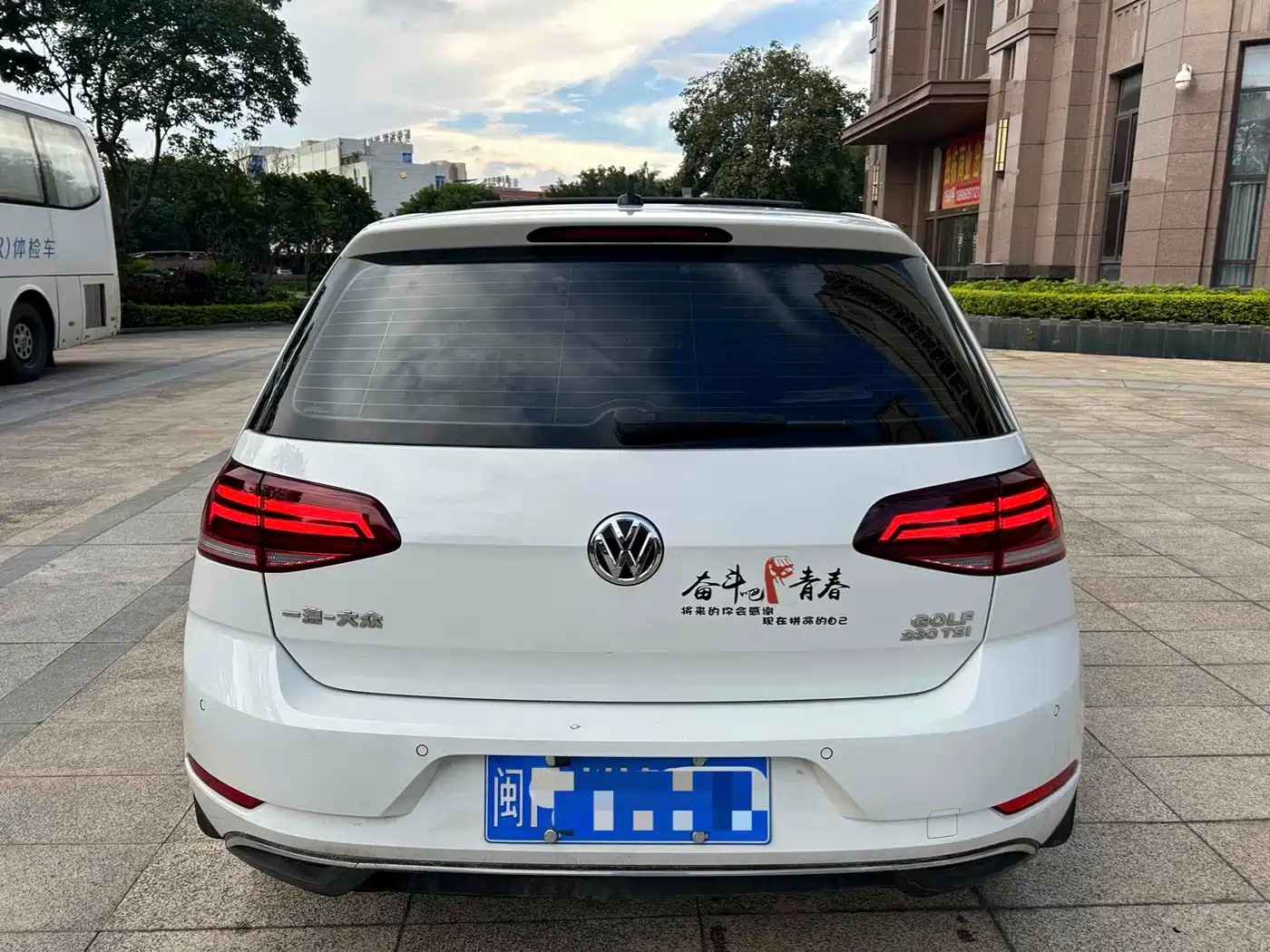 Volkswagen Golf 2020 Beloved Edition 280TSI DSG Comfort фото 5