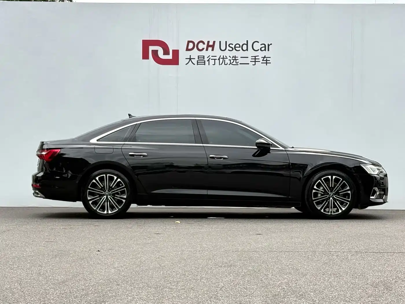 Audi A6L 2024 45 TFSI Premium Elegance фото 3