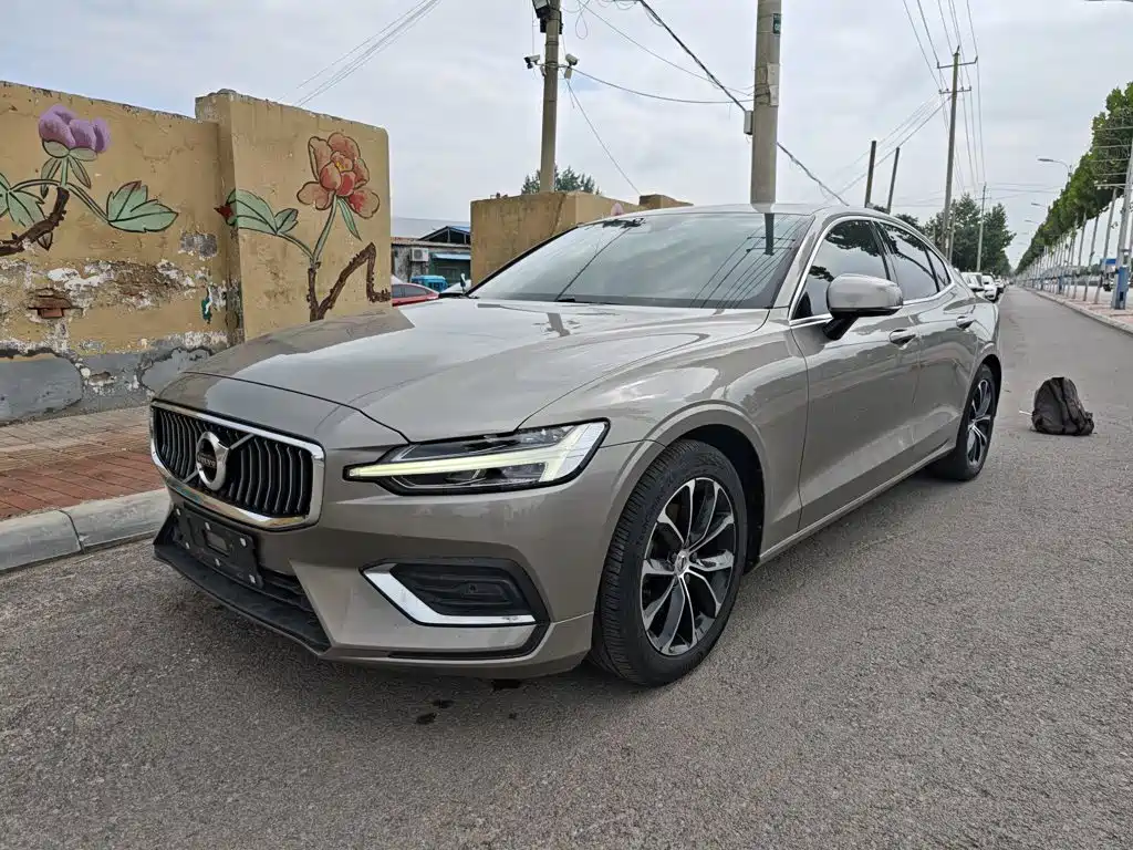 Volvo S60 2021 T4 Smart Elite Luxury