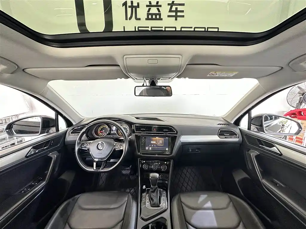 Volkswagen Tiguan L 2019 330TSI Automatic 2WD Panorama Comfort Edition China VI фото 6