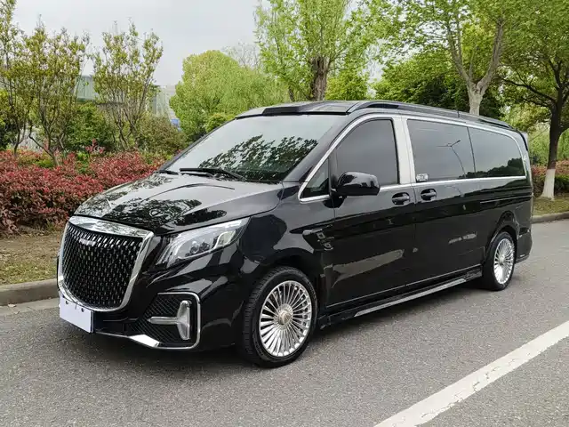 Mercedes-Benz Vito 2021 2.0T Business Edition 7-seater