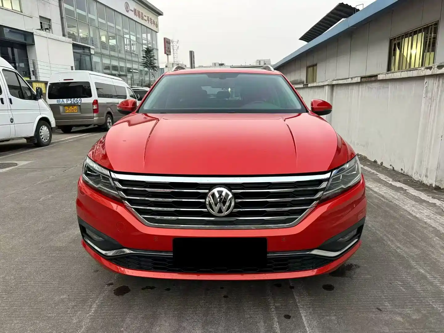 Photo 2 - Volkswagen Lavida