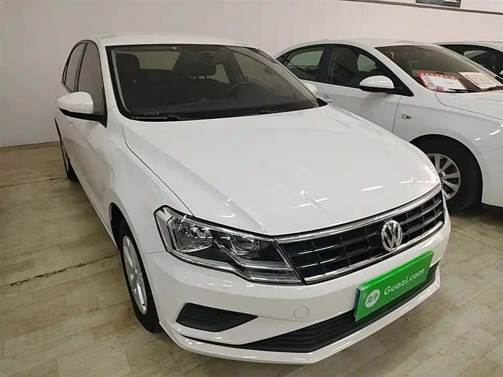 Volkswagen Jetta 2017 1.5L Automatic Fashion фото 4