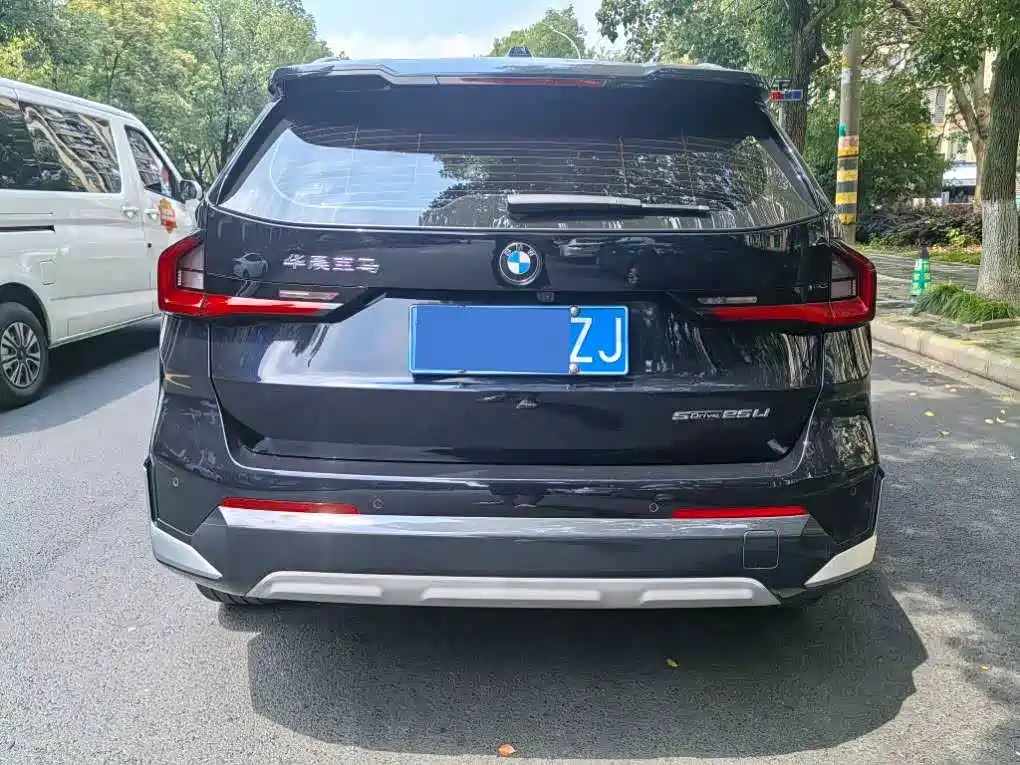 Фото 15 - BMW X1