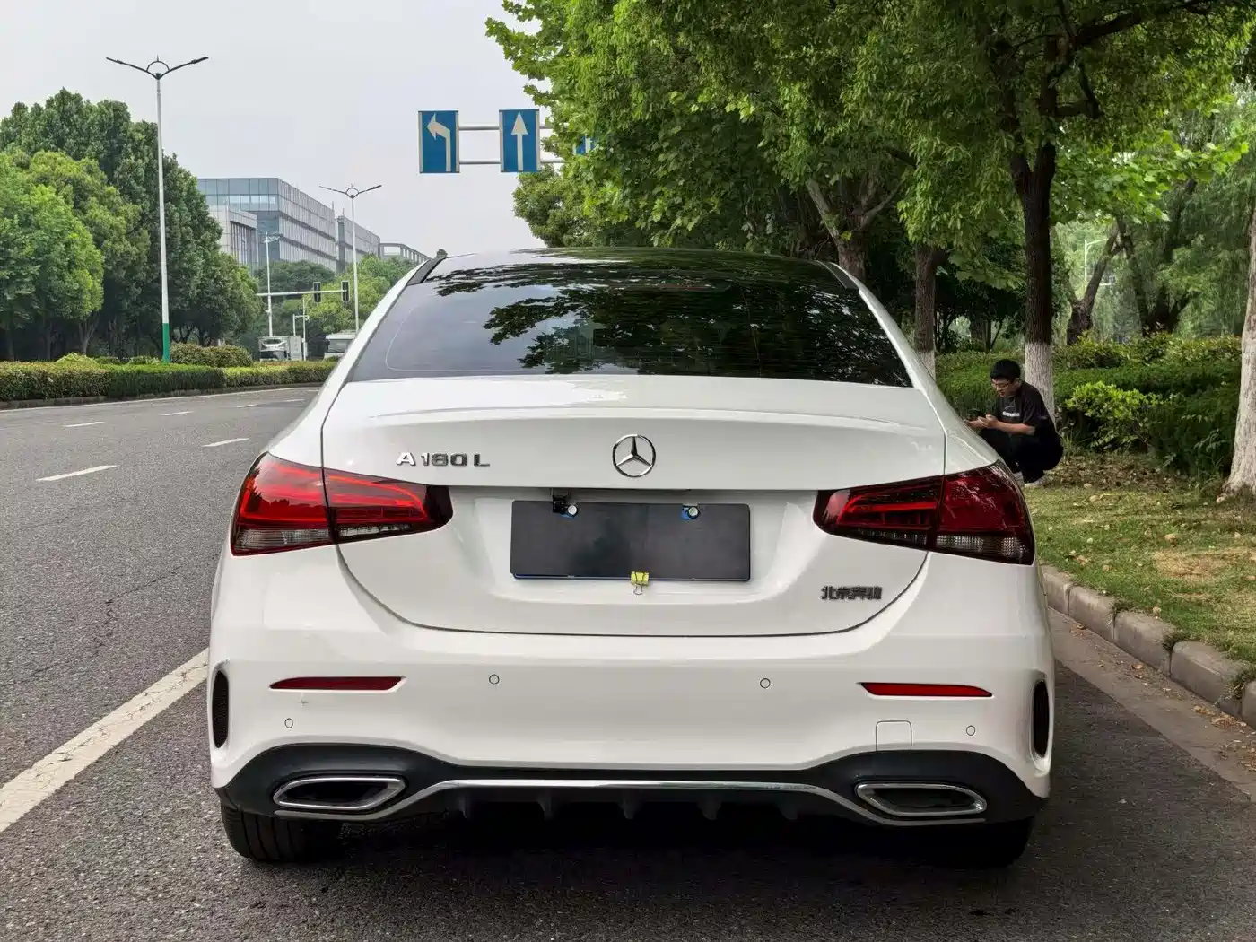 Mercedes-Benz A-Class 2019 A 180 L Sport Sedan фото 5