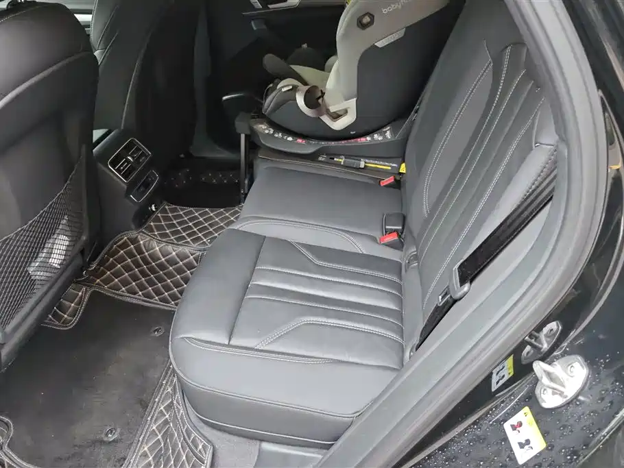 Audi Q5L 2023 40T Luxury Dynamic фото 11
