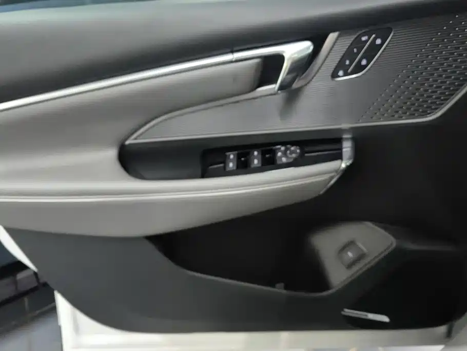 Buick E5 2025 2025 Model 620KM Premium Edition