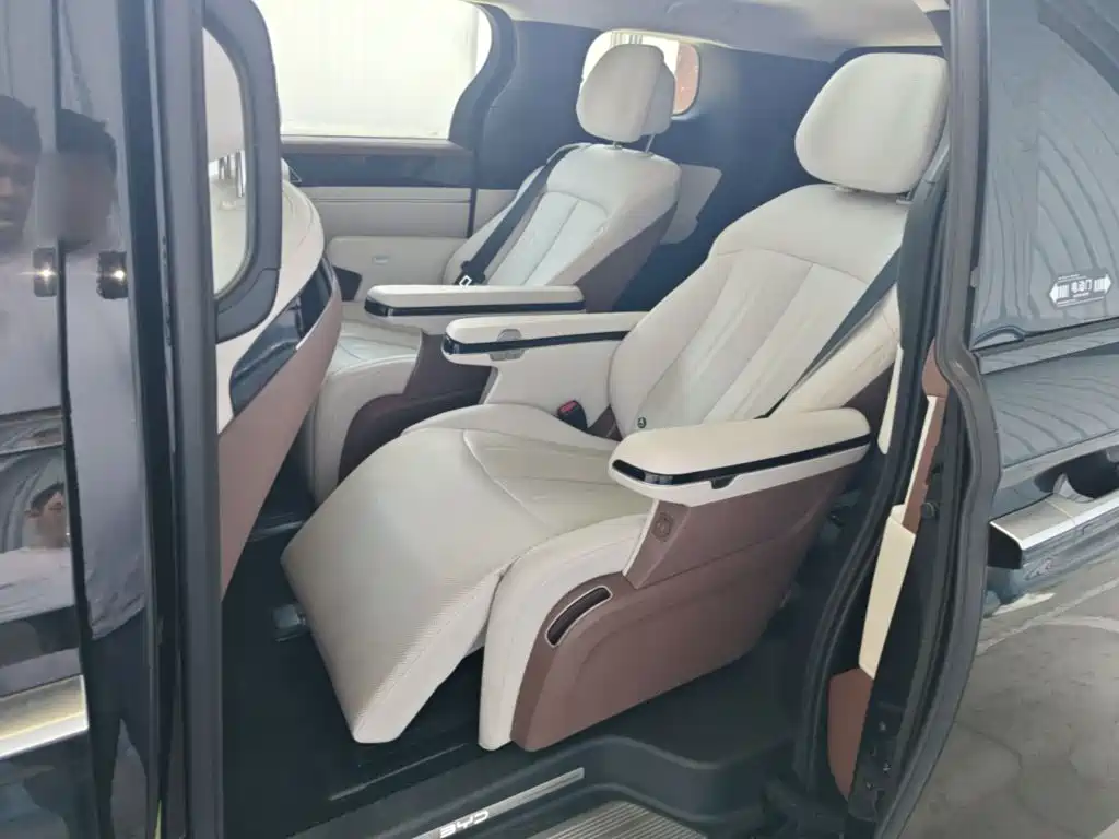 BYD Xia 2025 2025 DM-i 1.5T 180km Excellence