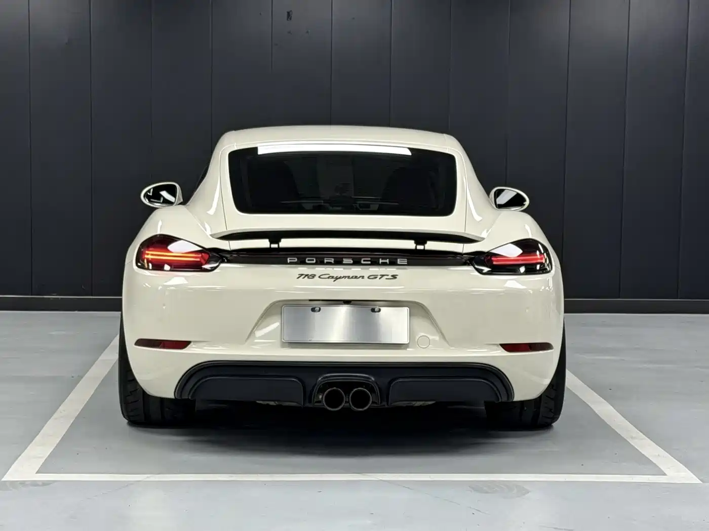 Porsche 718 2018 Cayman GTS 2.5T фото 11