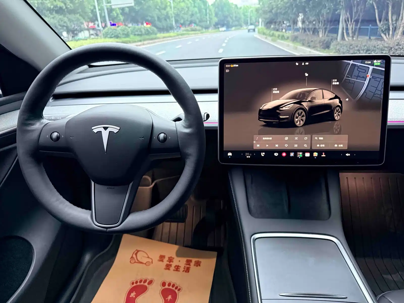 Фото 15 - Tesla Model Y