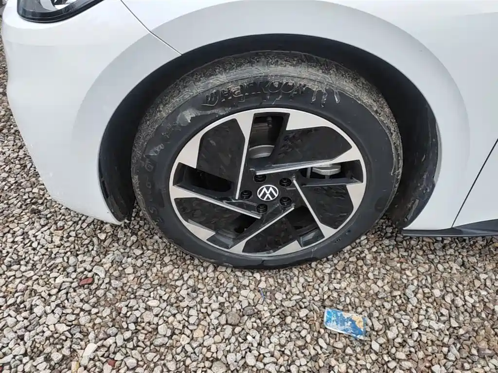 Volkswagen ID.3 2024 Outstanding Edition фото 23